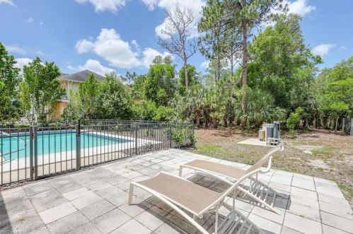 3221 68 St, Naples FL 34105-7225 exterior