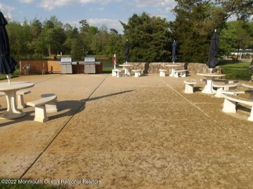 1 Gladstone Ave, Lakehurst NJ 08759-6626 exterior