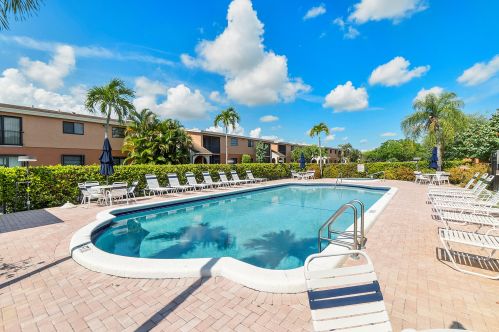 50 12th St, Boca Raton FL  33432-7317 exterior