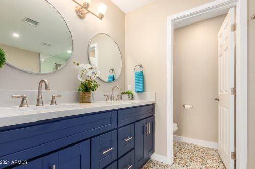 1198 Ivanhoe St, Chandler AZ  85225-3944 exterior