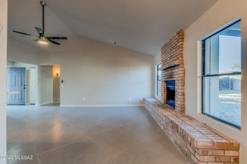 10455 Bridgestone Pl, Tucson AZ 85730-5001 exterior