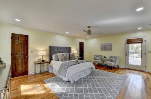 1311 Bridgewater Walk, Lithonia GA  30078-2086 exterior