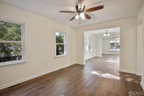 88 Central Ave, Metuchen NJ  08840-1862 exterior