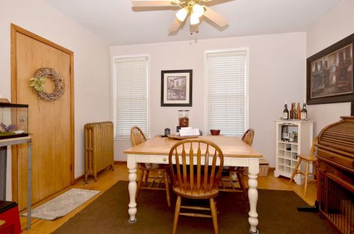 140 Evergreen, Elmhurst IL 60126-2610 exterior