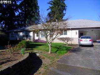 19151 Owls Rest Ct, Portland, OR 97267-6970