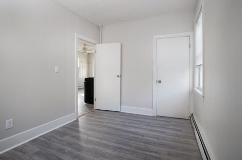 35 Gray St, Providence RI 02904-4702 exterior