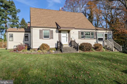 1321 Chestnut Ave, Haddon Heights, NJ 08035-1842