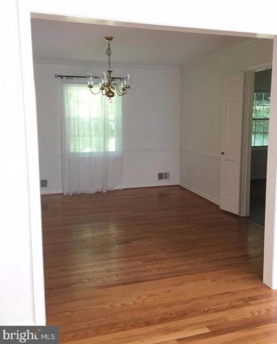 5806 Bent Twig Rd, Mc Lean VA  22101-1806 exterior