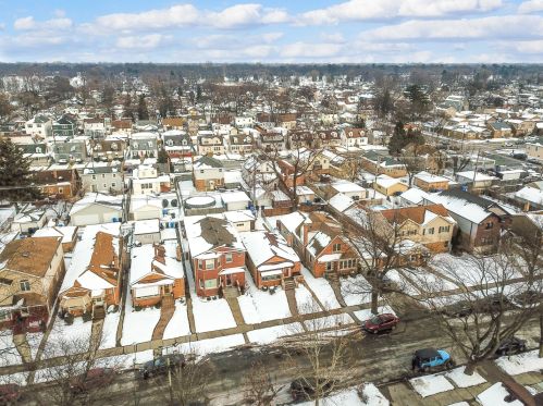 10729 Sawyer Ave, Chicago IL 60655-2413 exterior