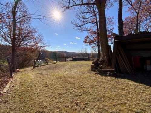 2594 Us Route 30, Hookstown PA 15050-1415 exterior