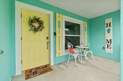 5205 Sunset Blvd, Fort Pierce, FL 34982-3880