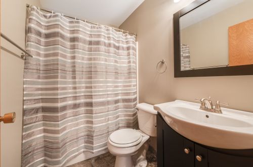 2314 Graystone Dr, Joliet IL 60431-8785 exterior