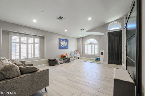 16821 44th St, Phoenix AZ  85032-2801 exterior