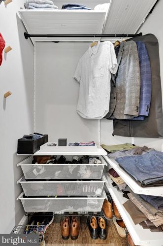 815 Longfellow St, Washington DC  20011-8205 exterior