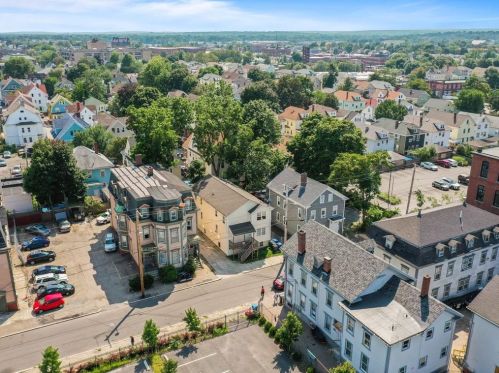 20 Cromwell St, Providence RI  02907-2502 exterior