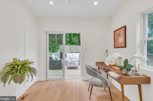 217 Atlantic St, Washington DC  20032-3043 exterior