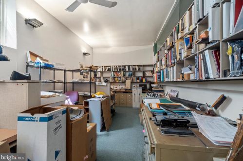 3961 Baltimore Ave, Philadelphia PA 19143-2623 exterior