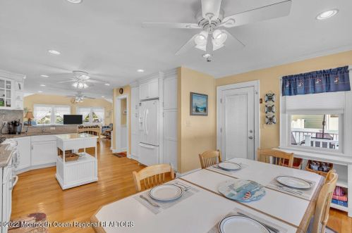 403 New York Ave, Point Pleasant Beach NJ 08742-3338 exterior