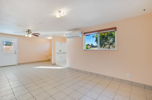 12436 23rd St, Phoenix AZ 85022-5816 exterior