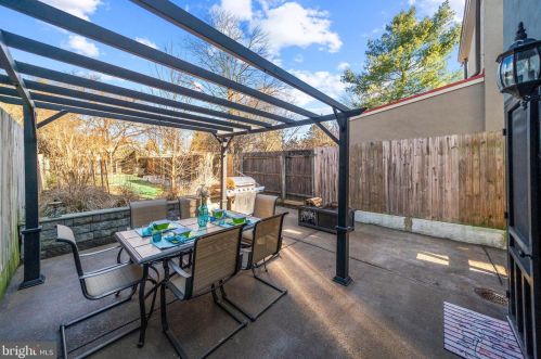 622 Johnson St, Philadelphia PA 19144-3705 exterior