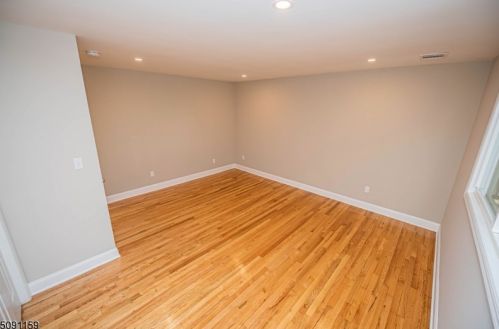 101 Pocono Trl, Hopatcong NJ  07843-1009 exterior