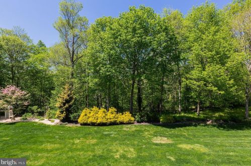 431 Rabbit Hl Ln, Lancaster PA 17603-7435 exterior