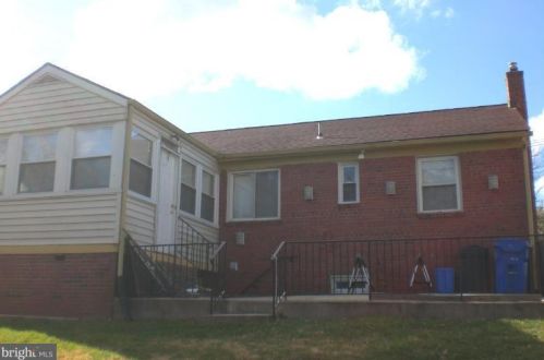 10811 Inwood Ave, Silver Spring MD  20902-3757 exterior