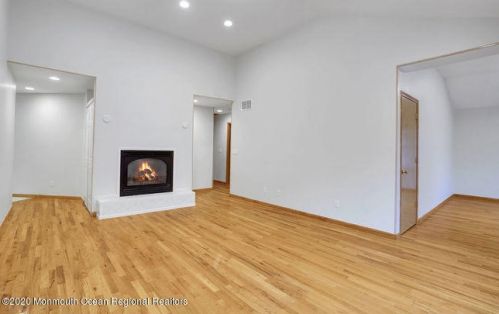 338 New Central Ave, Jackson Twp NJ 08527-2952 exterior