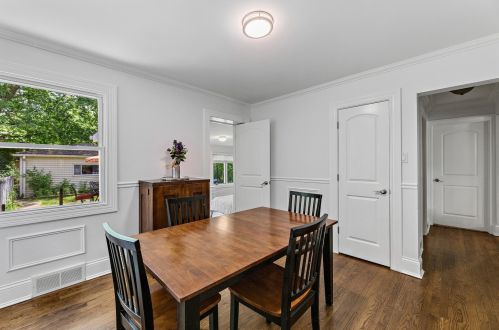 6853 Kildare Ave, Chicago IL 60803-2108 exterior