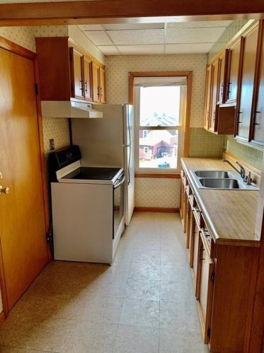 45 Division St, Woonsocket RI  02895-5310 exterior