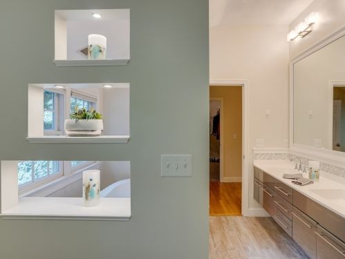 37 Chestnut St, North Andover MA  01845-5211 exterior