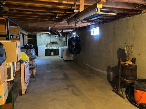 155 Grv St, Providence RI 02909-1105 exterior