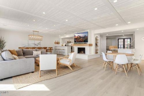 2100 Peninsula Rd, Oxnard, CA 93035-2918