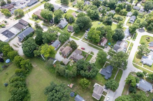 113 Lincoln St, Grant MI 49327-9115 exterior