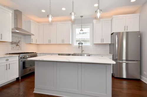 2601 75th Ave, Chicago IL  60707-1933 exterior