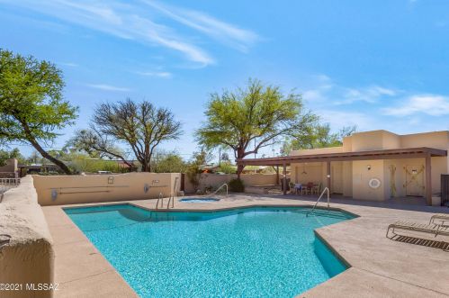 5427 Francisco Loop, Tucson, AZ 85712-1387