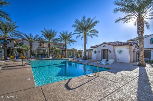 3855 Mcqueen Rd, Chandler AZ 85286 exterior