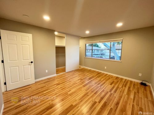 1502 Parkwood Pl, Concord CA 94521-2203 exterior