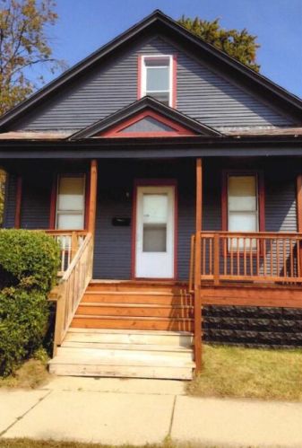 964 Spring St, Meskegon, MI 49442-3279