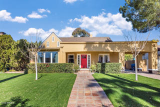 530 Willetta St, Phoenix AZ  85004-1739 exterior