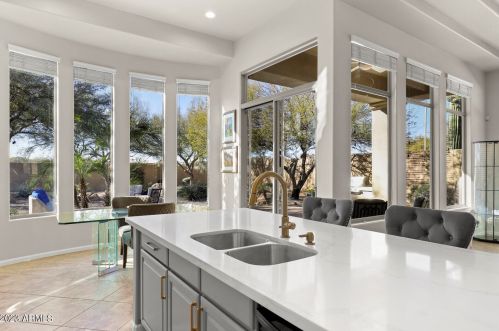 22110 36th St, Phoenix AZ  85050-7392 exterior