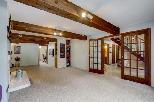 6621 Wisconsin Ave, Milwaukee WI 53213-3914 exterior