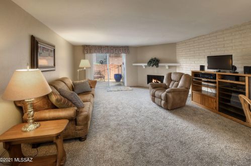 4314 Fort Lowell Rd, Tucson, AZ 85712-1105