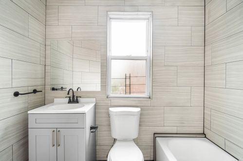 1837 Victor St, Bronx NY 10462-3509 exterior