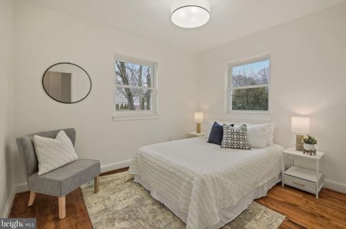 2700 Parker Ave, Silver Spring MD 20902-2645 exterior