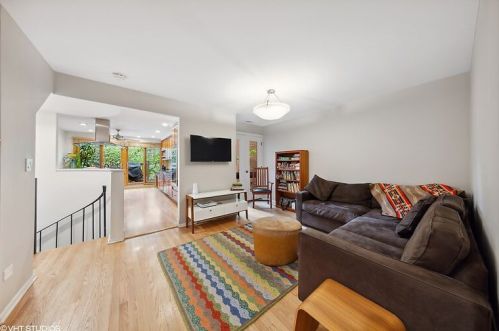 1870 Dayton St, Chicago IL 60614-1409 exterior