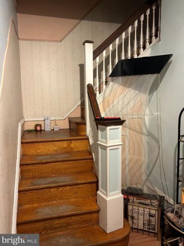 1250 56 St, Philadelphia PA 19143-4003 exterior