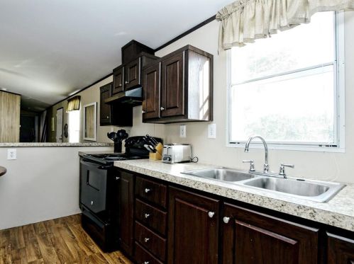 8010 Fawn Crk Dr, Spring Branch TX 78070-4022 exterior