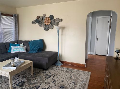 3953 57, Milwaukee WI 53220-2636 exterior