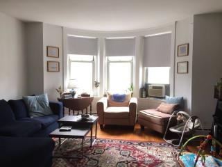 1238 Beacon St, Brookline MA  02446-3711 exterior